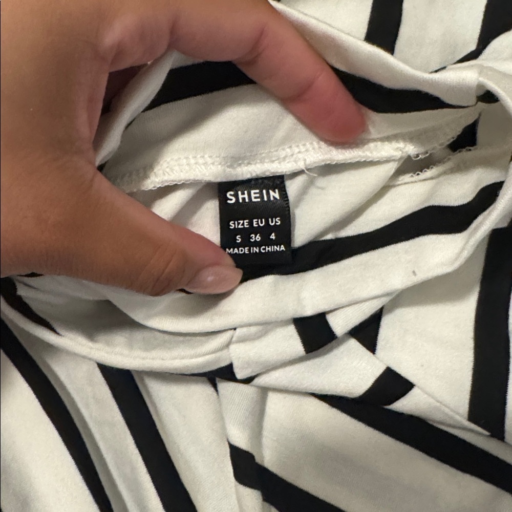 SHEIN Black and White Striped Long Sleeve Top - Picture 3 of 3